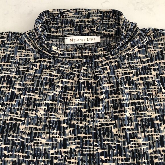 Melanie Lyne Cap Sleeve Faux Turtleneck Poly Abstract Print Top Navy Cream Sz L - Picture 3 of 9